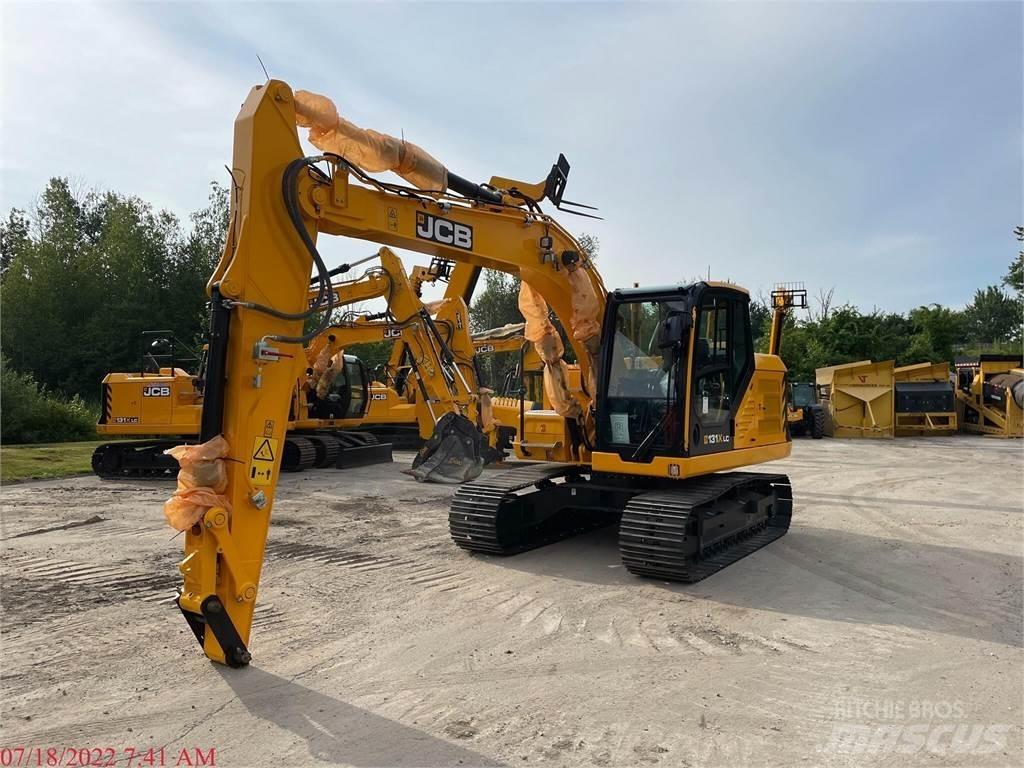JCB 131X LC Bagri goseničarji