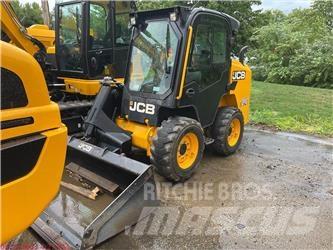 JCB 270 Skid steer mini nakladalci