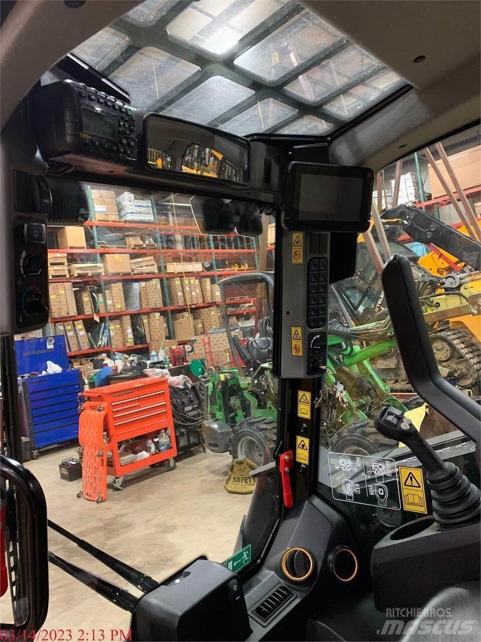 JCB 2TS-7T Skid steer mini nakladalci