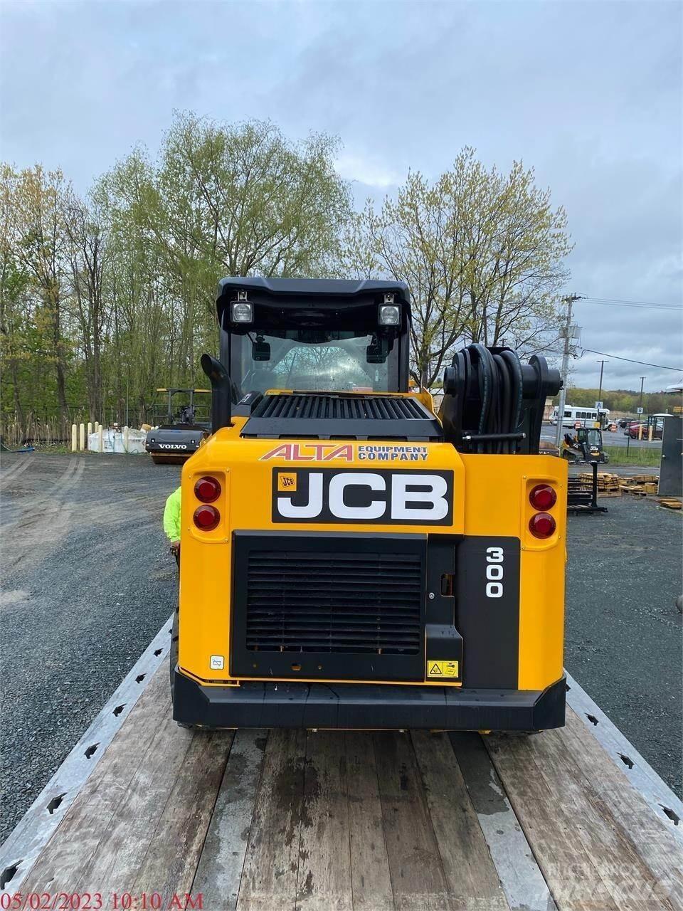 JCB 300 Skid steer mini nakladalci
