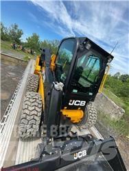 JCB 300 Skid steer mini nakladalci