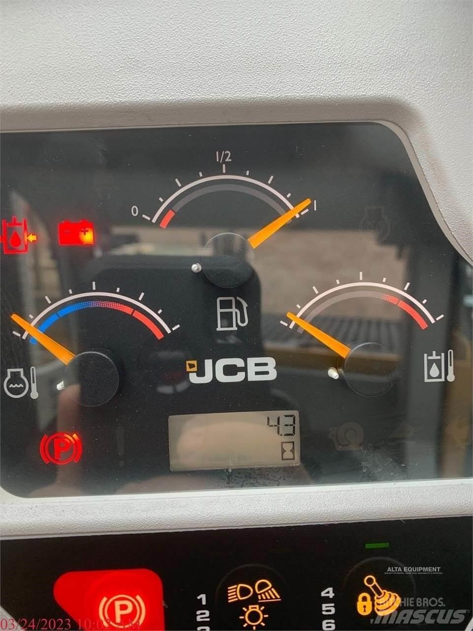JCB 3TS-8T Skid steer mini nakladalci