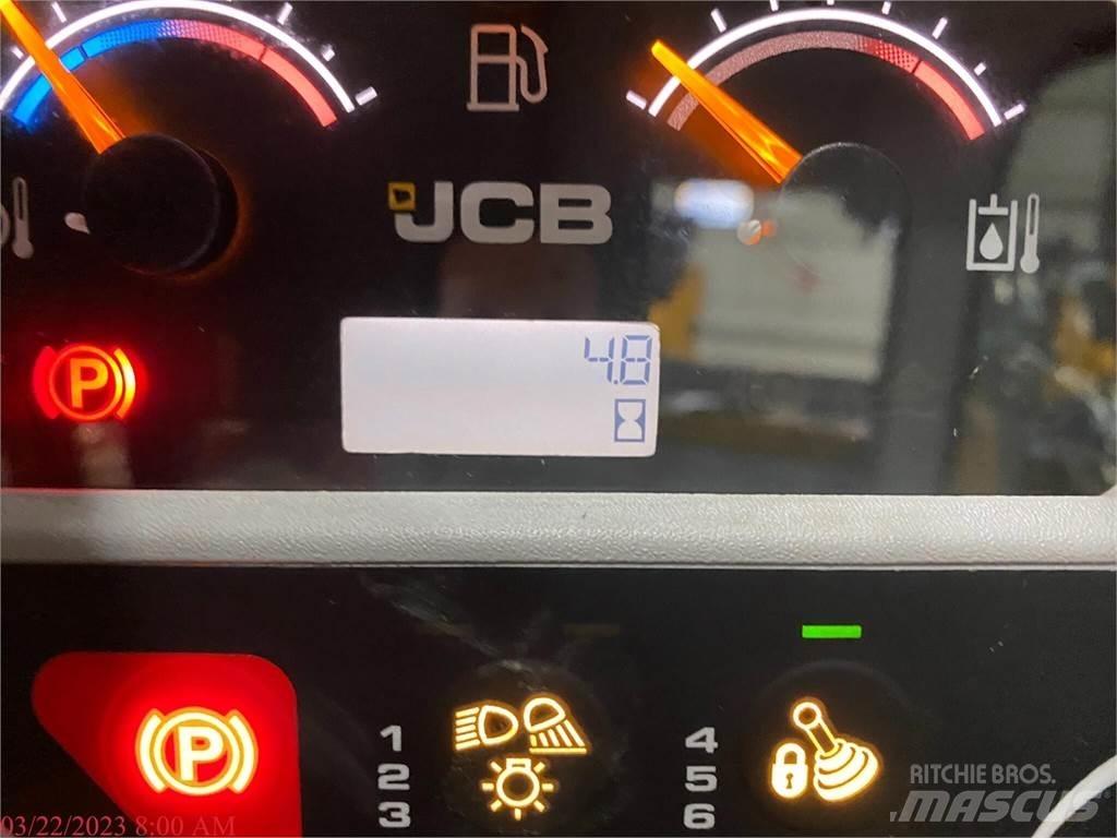 JCB 3TS-8W Skid steer mini nakladalci
