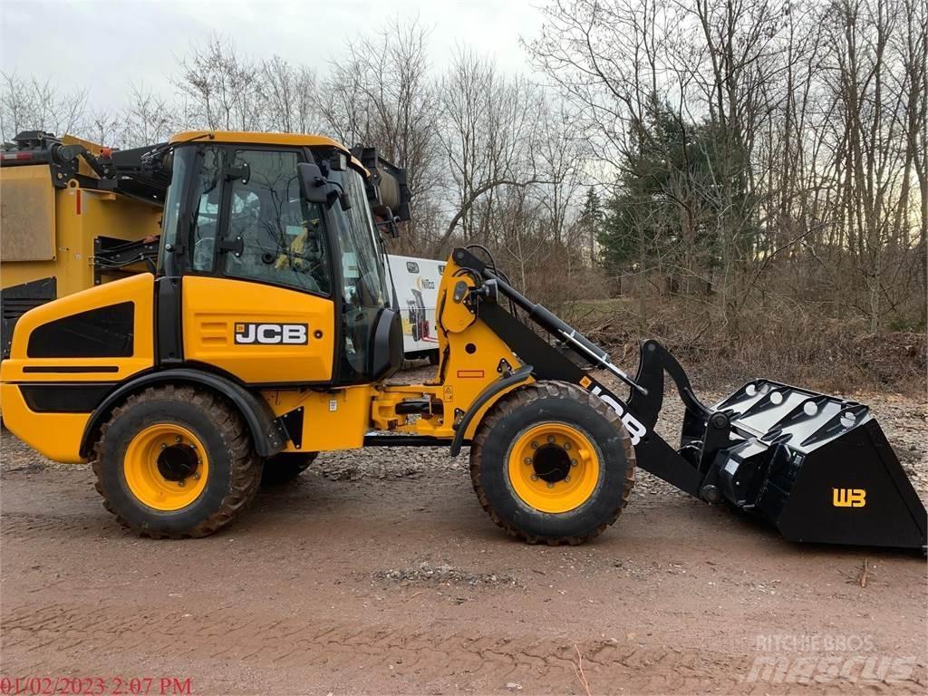JCB 407B Kolesni nakladalci