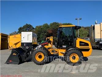 JCB 409 Kolesni nakladalci
