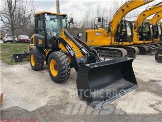JCB 409 Kolesni nakladalci