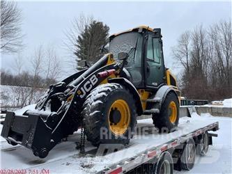 JCB 409 Kolesni nakladalci