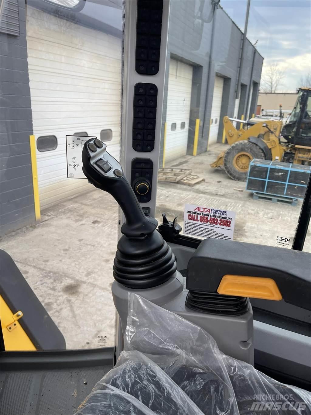JCB 427ZX Kolesni nakladalci