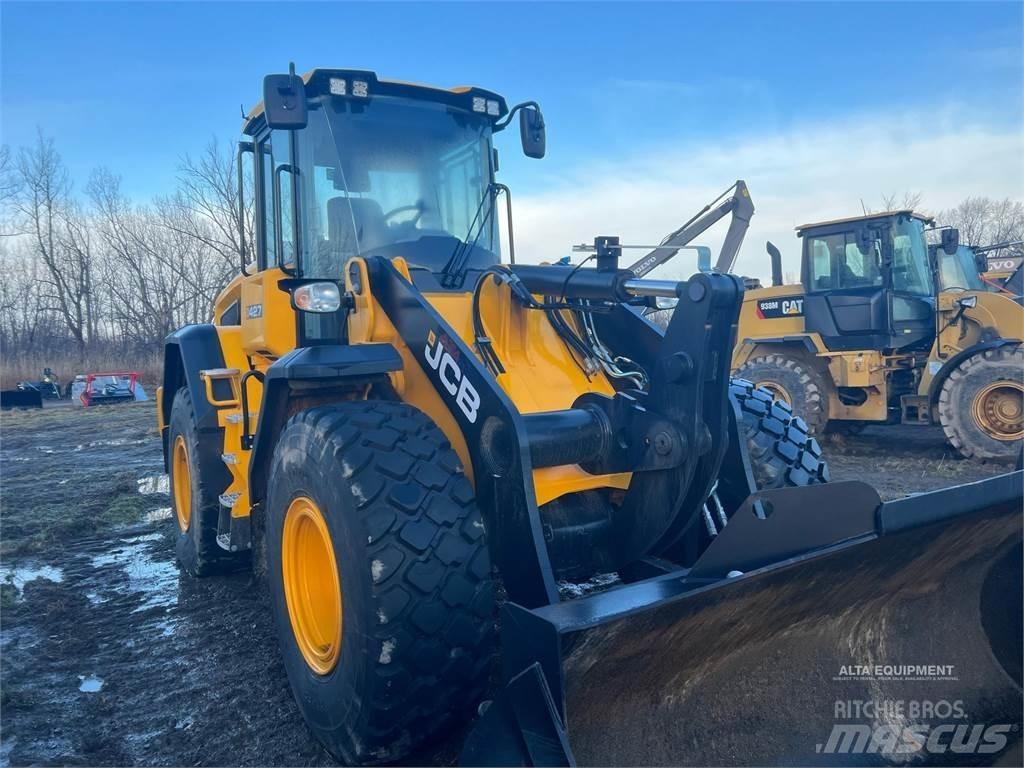 JCB 427ZX Kolesni nakladalci