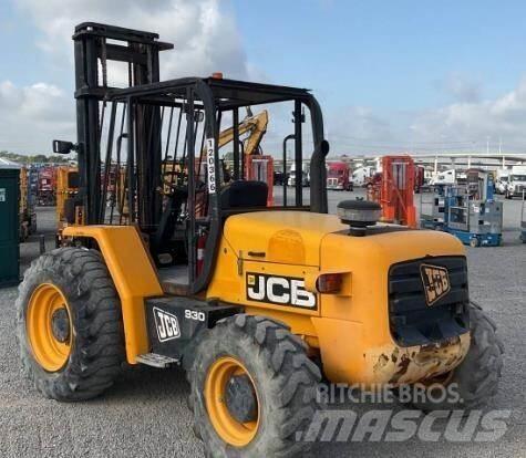 JCB 930 Terenski viličar