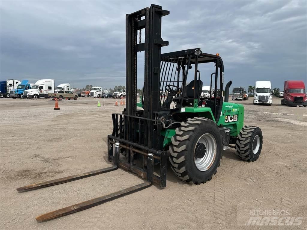 JCB 930 Terenski viličar