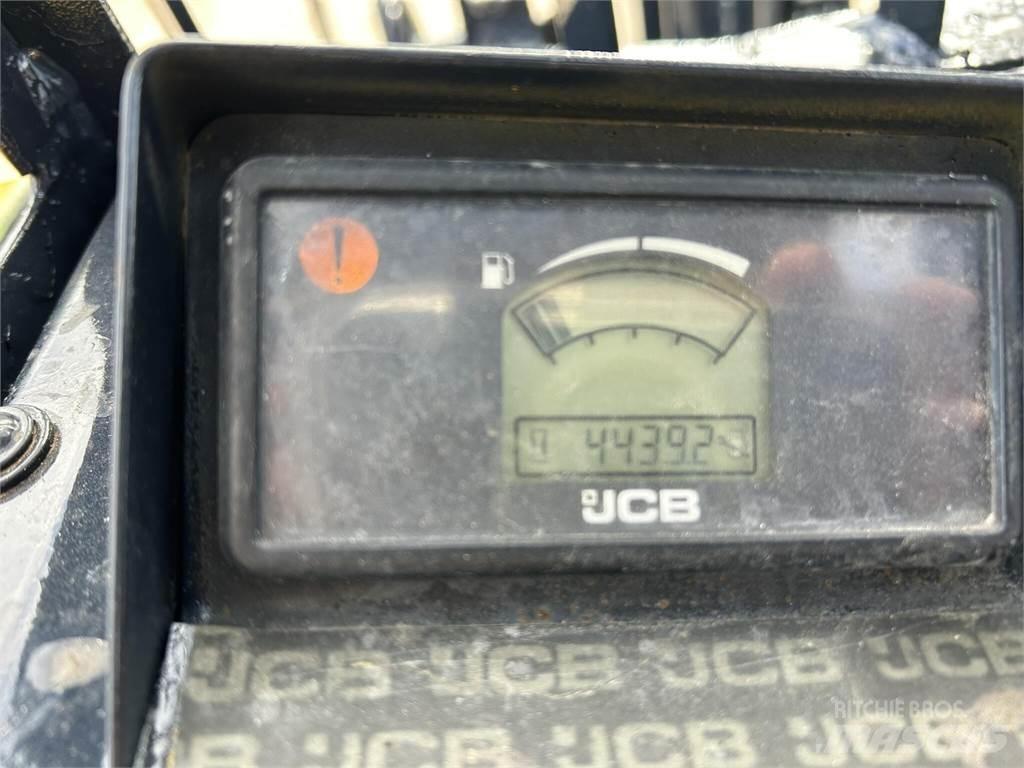 JCB 930 Terenski viličar