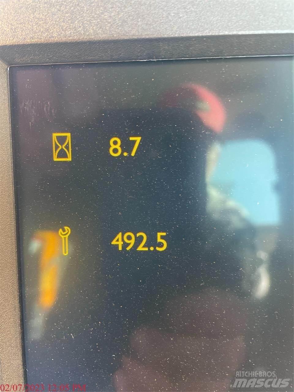 JCB JZ141 LC Bagri goseničarji