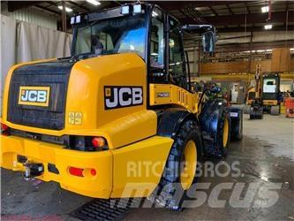 JCB TM320 Kolesni nakladalci