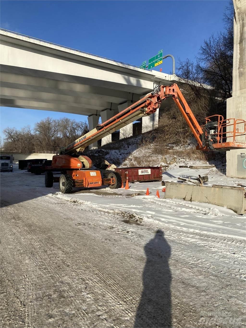 JLG 1350SJP Teleskopske dvižne ploščadi