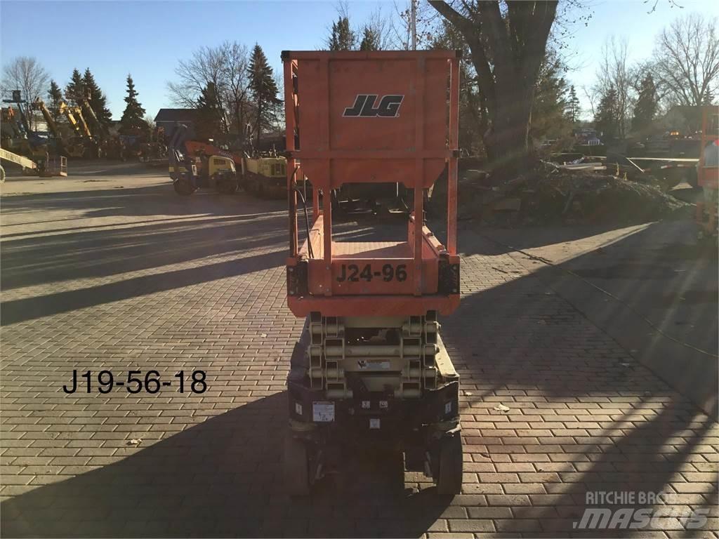 JLG 1932R Škarjaste dvižne ploščadi