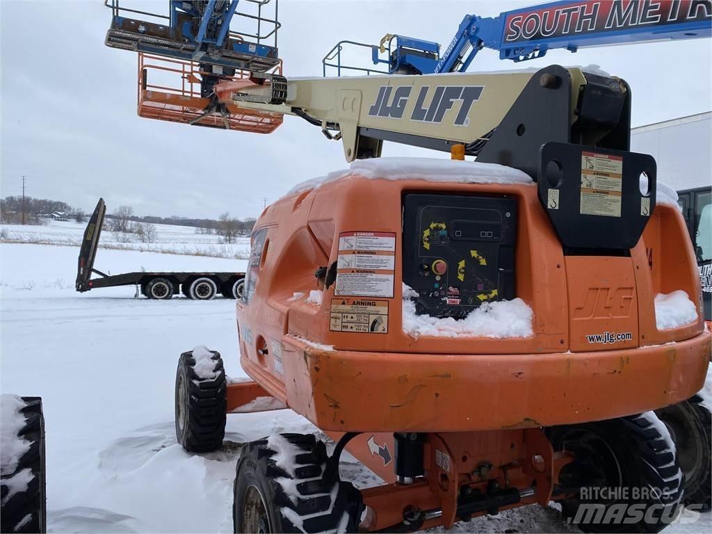 JLG 400S Teleskopske dvižne ploščadi
