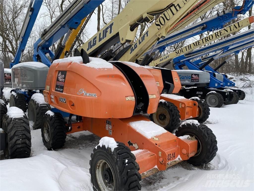 JLG 400S Teleskopske dvižne ploščadi