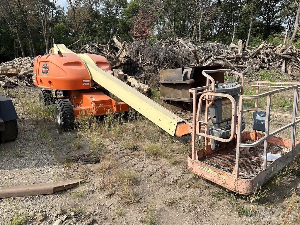 JLG 400S Teleskopske dvižne ploščadi