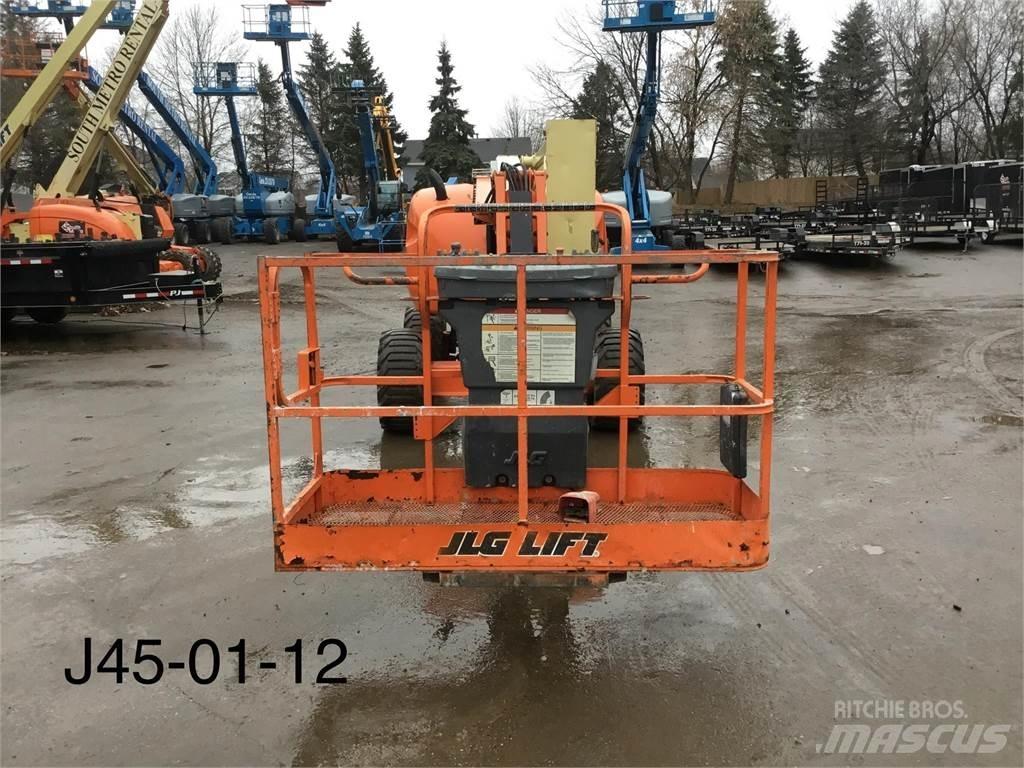 JLG 450AJ Zglobne dvižne ploščadi