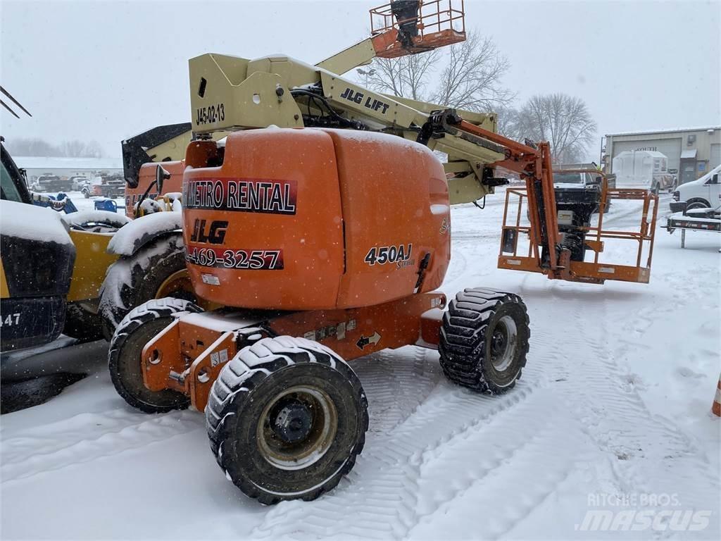 JLG 450AJ Zglobne dvižne ploščadi