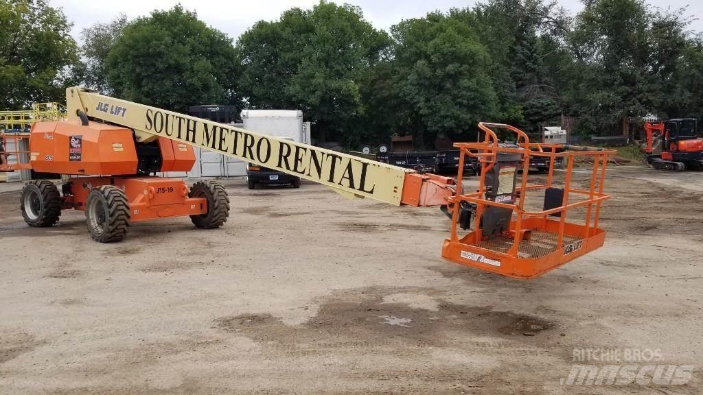 JLG 800S Teleskopske dvižne ploščadi
