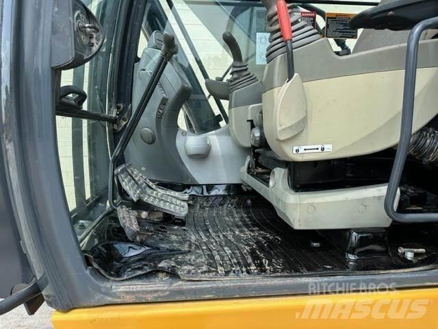 John Deere 210G LC Bagri goseničarji