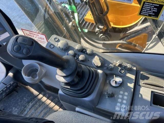 John Deere 210G LC Bagri goseničarji