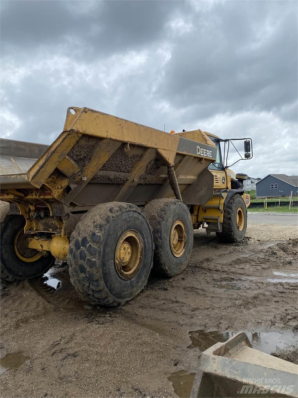 John Deere 300D Zglobni demperji