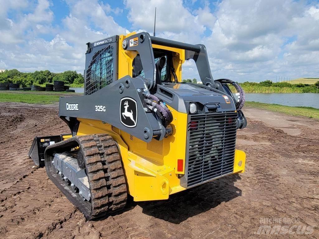 John Deere 325G Skid steer mini nakladalci