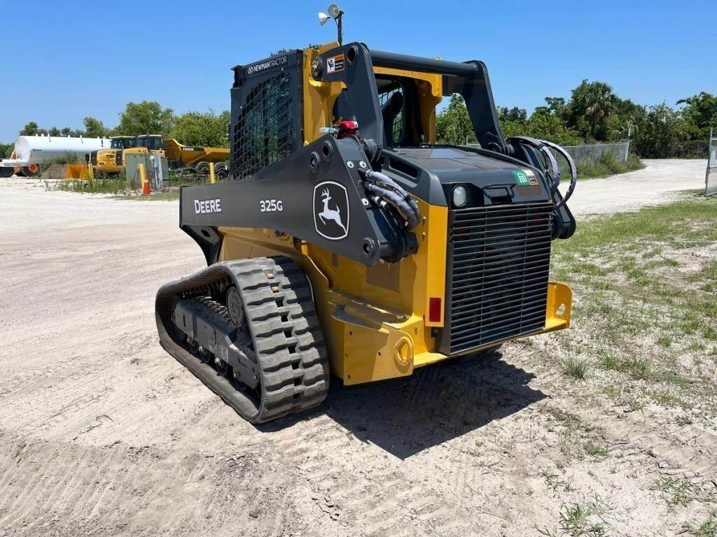 John Deere 325G Skid steer mini nakladalci