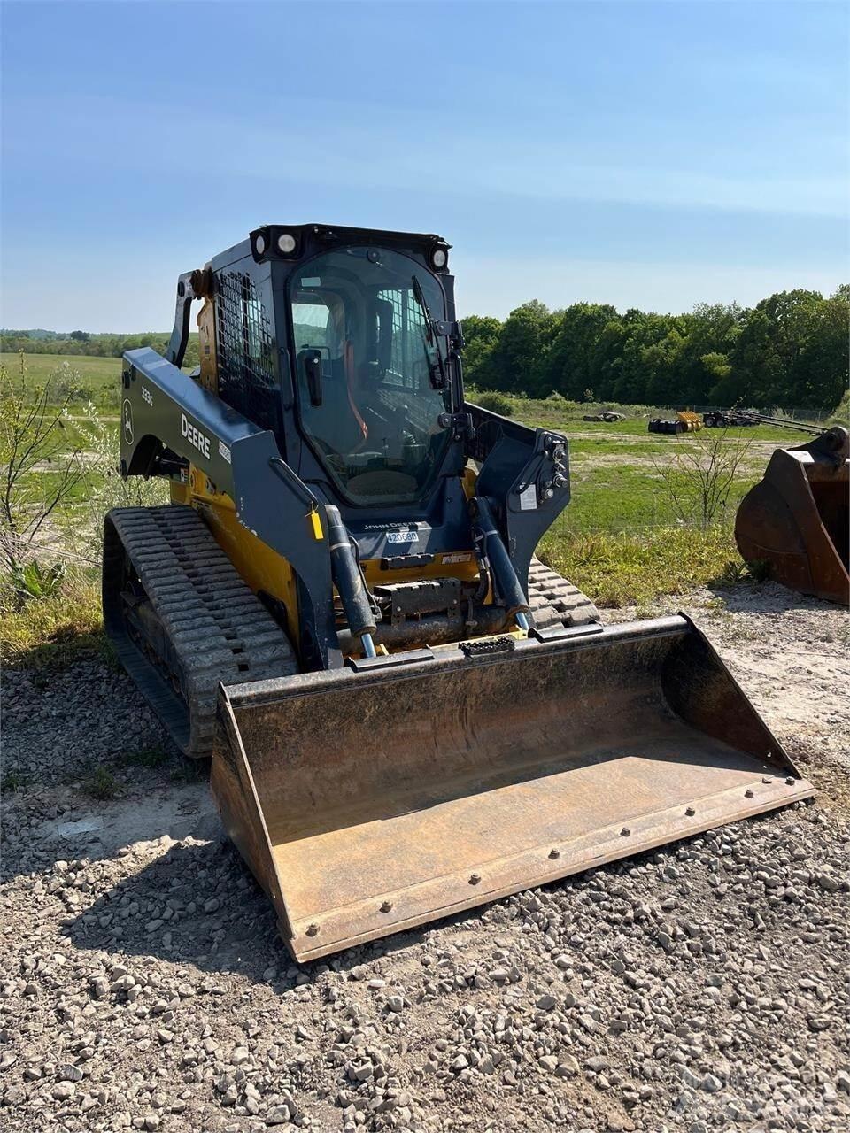 John Deere 333G Skid steer mini nakladalci