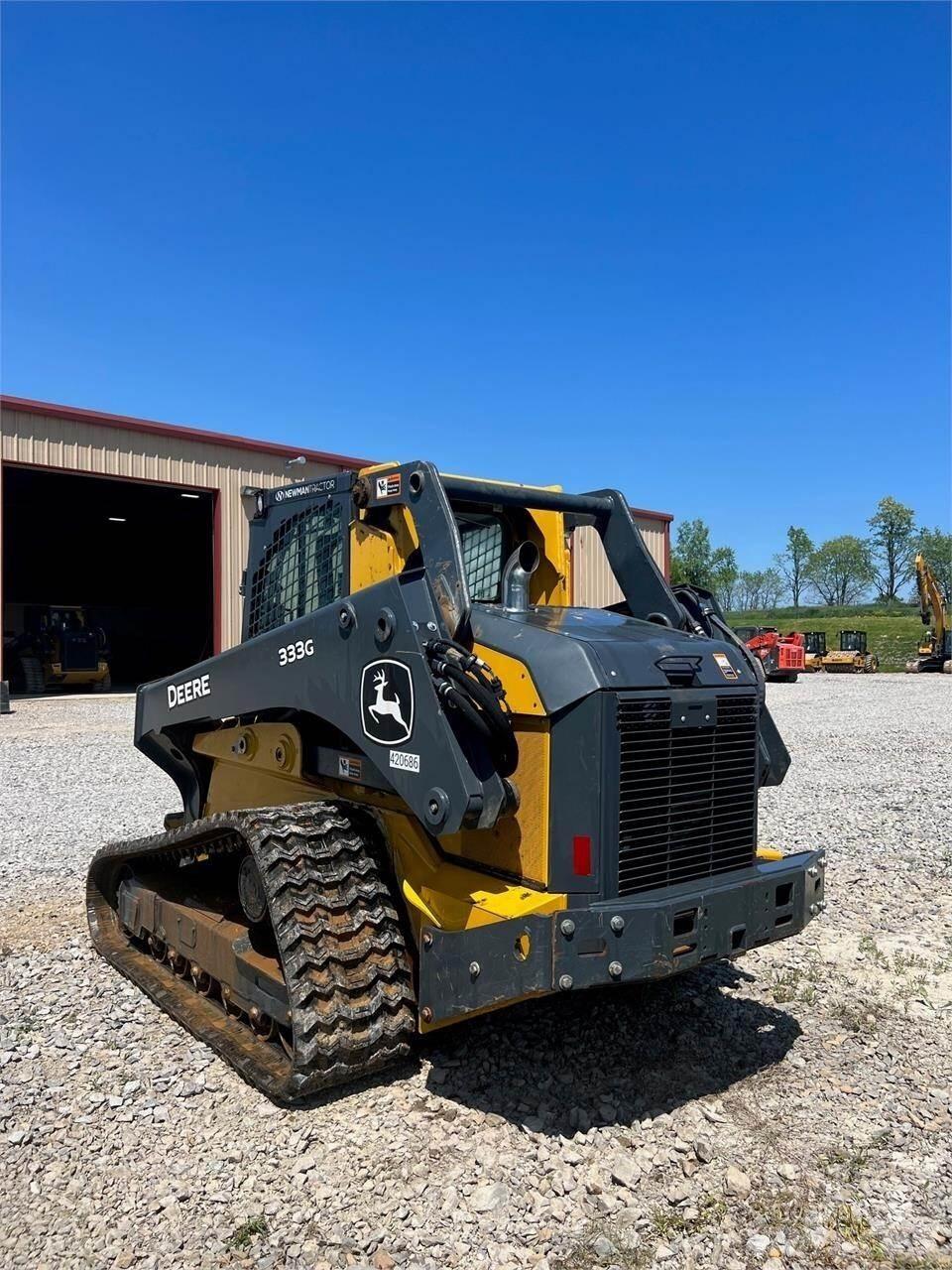 John Deere 333G Skid steer mini nakladalci