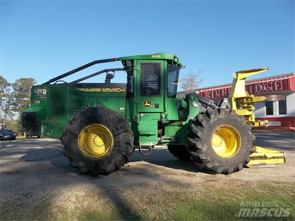 John Deere 643L Stroji za sečnjo dreves