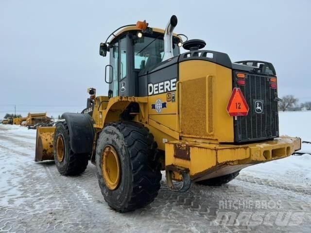 John Deere 644K Kolesni nakladalci