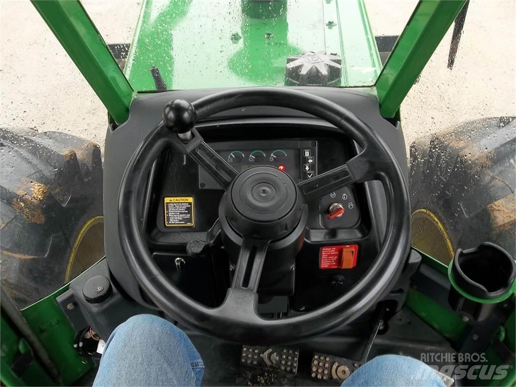 John Deere 648H Skiderji