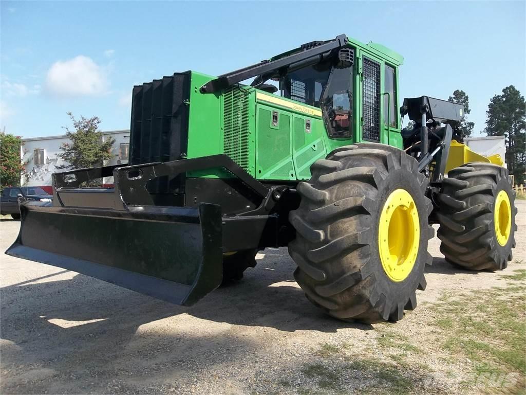 John Deere 648H Skiderji