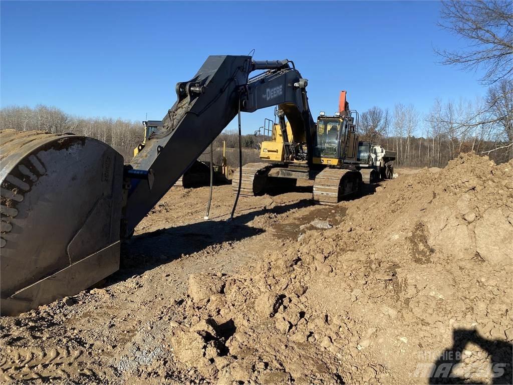 John Deere 670G LC Bagri goseničarji