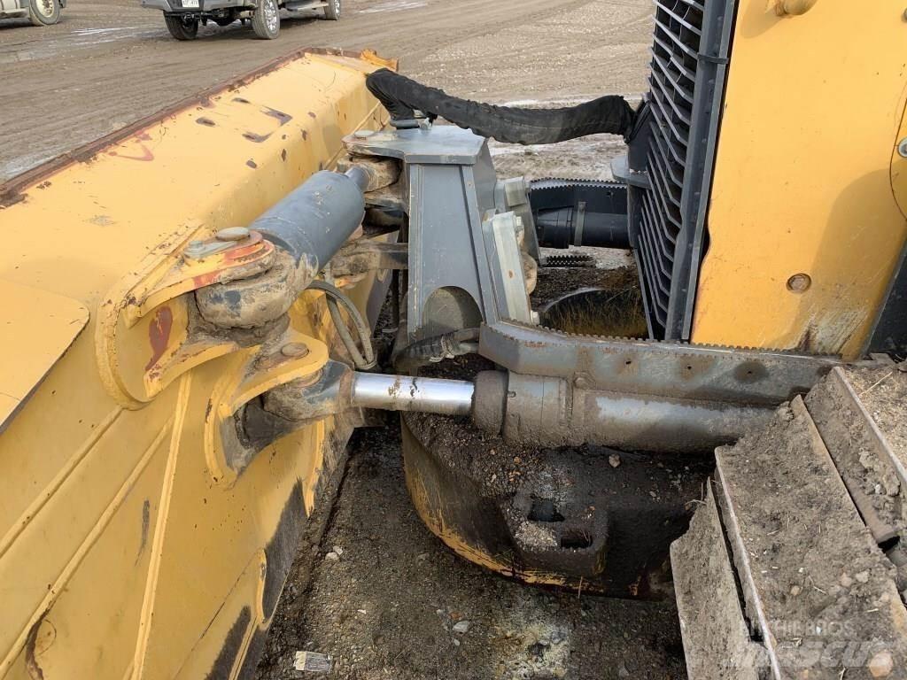 John Deere 750K LGP Buldožerji goseničarji