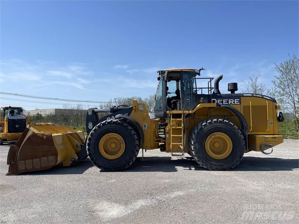 John Deere 844KIII Kolesni nakladalci