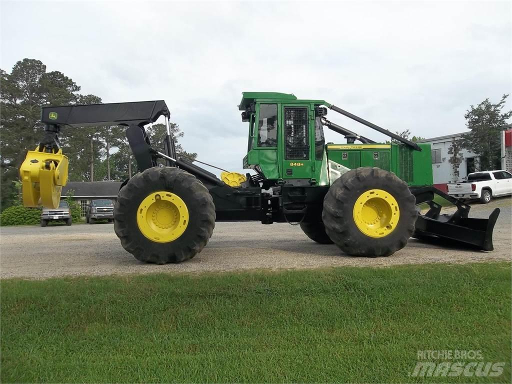 John Deere 848H Skiderji