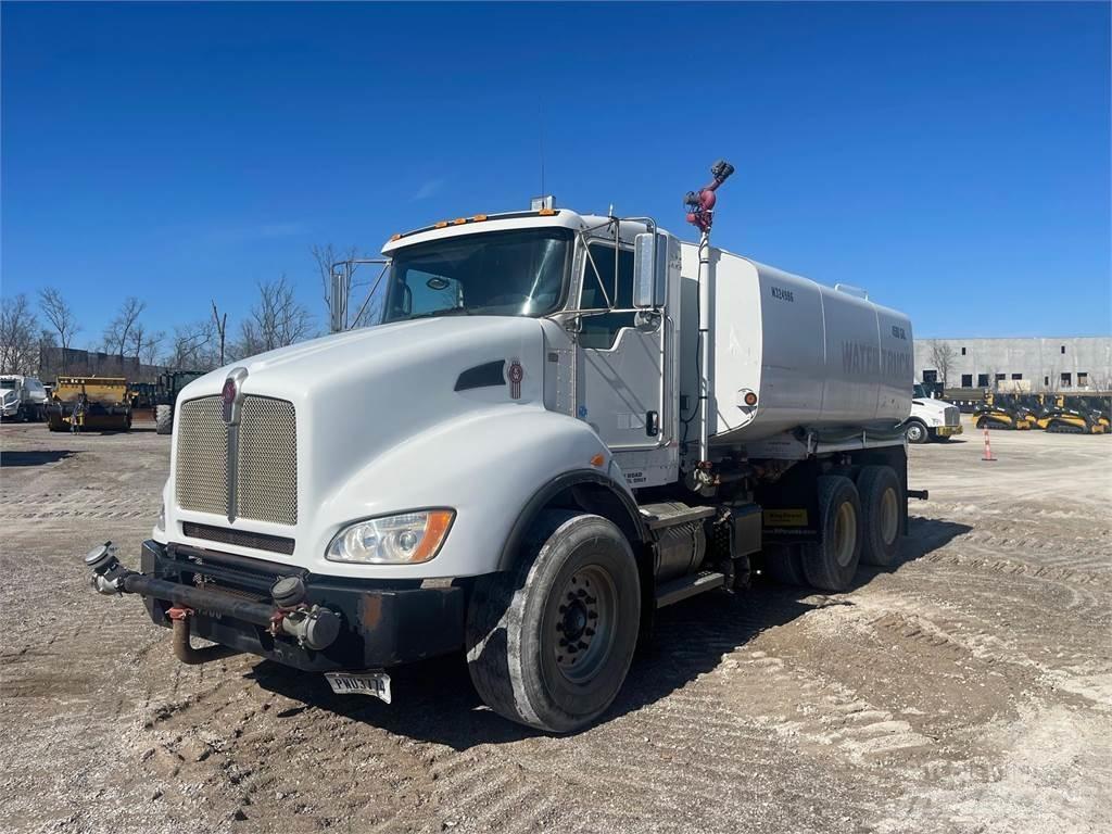 Kenworth T440 Tovornjaki za vodo