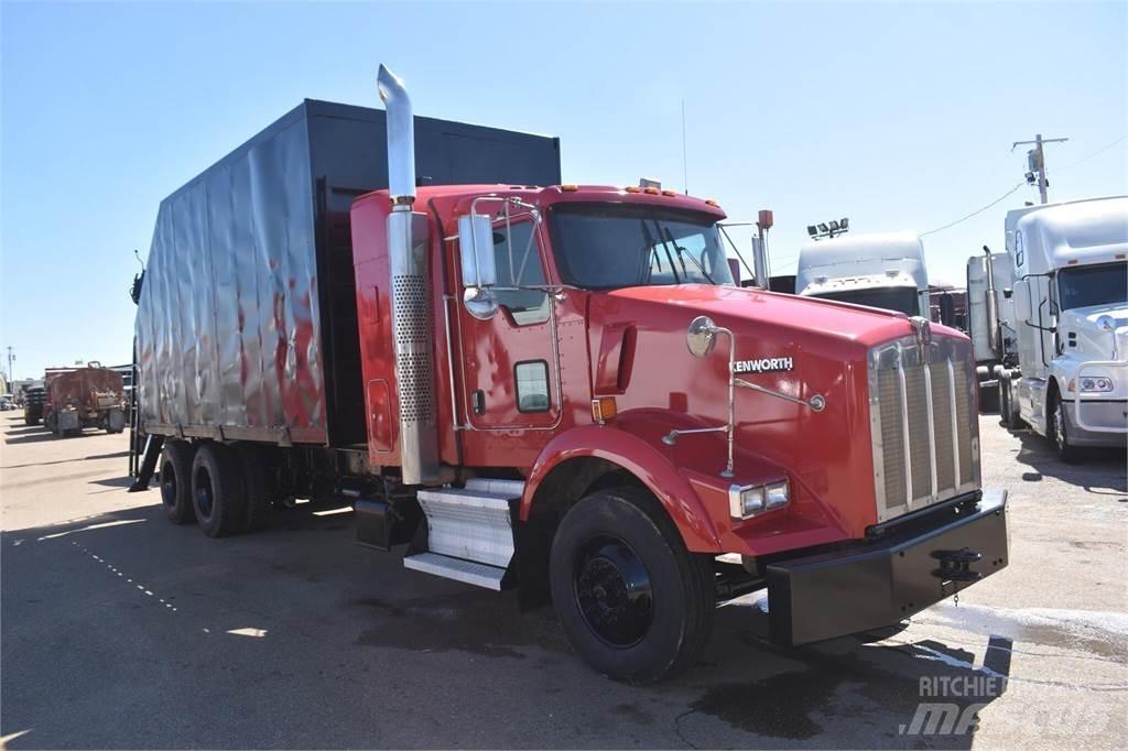 Kenworth T800 Tovornjaki z žerjavom