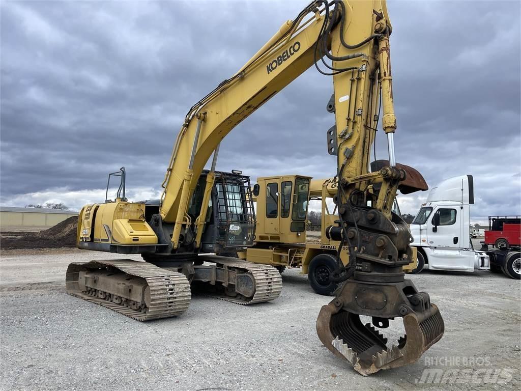 Kobelco SK210 LC-9 Nakladalci za les