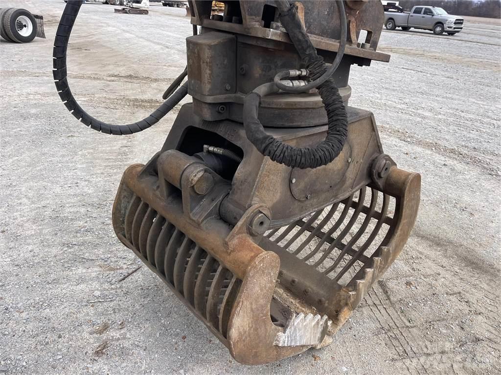 Kobelco SK210 LC-9 Nakladalci za les