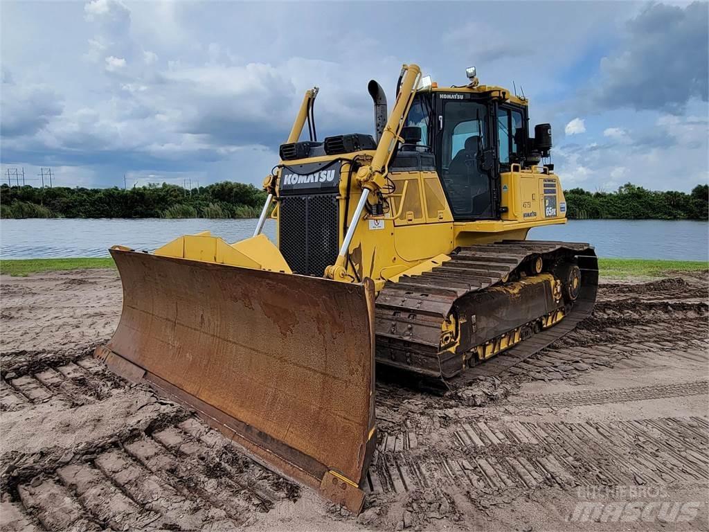 Komatsu D65PX-18 Buldožerji goseničarji