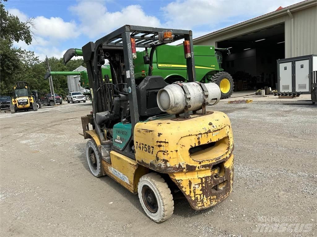 Komatsu FG25T-14 Viličarji - drugo