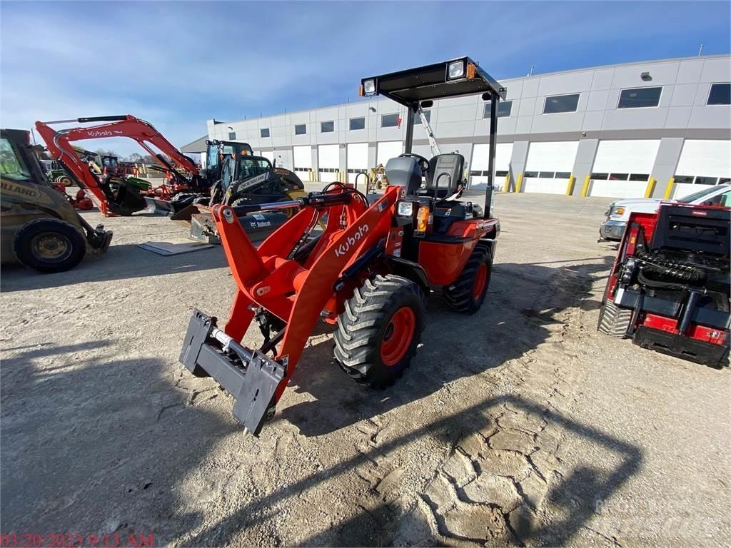 Kubota R430 Kolesni nakladalci