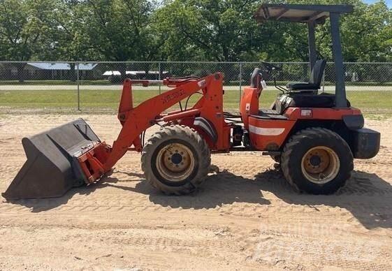 Kubota R520 Kolesni nakladalci