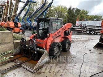 Kubota SSV75 Skid steer mini nakladalci